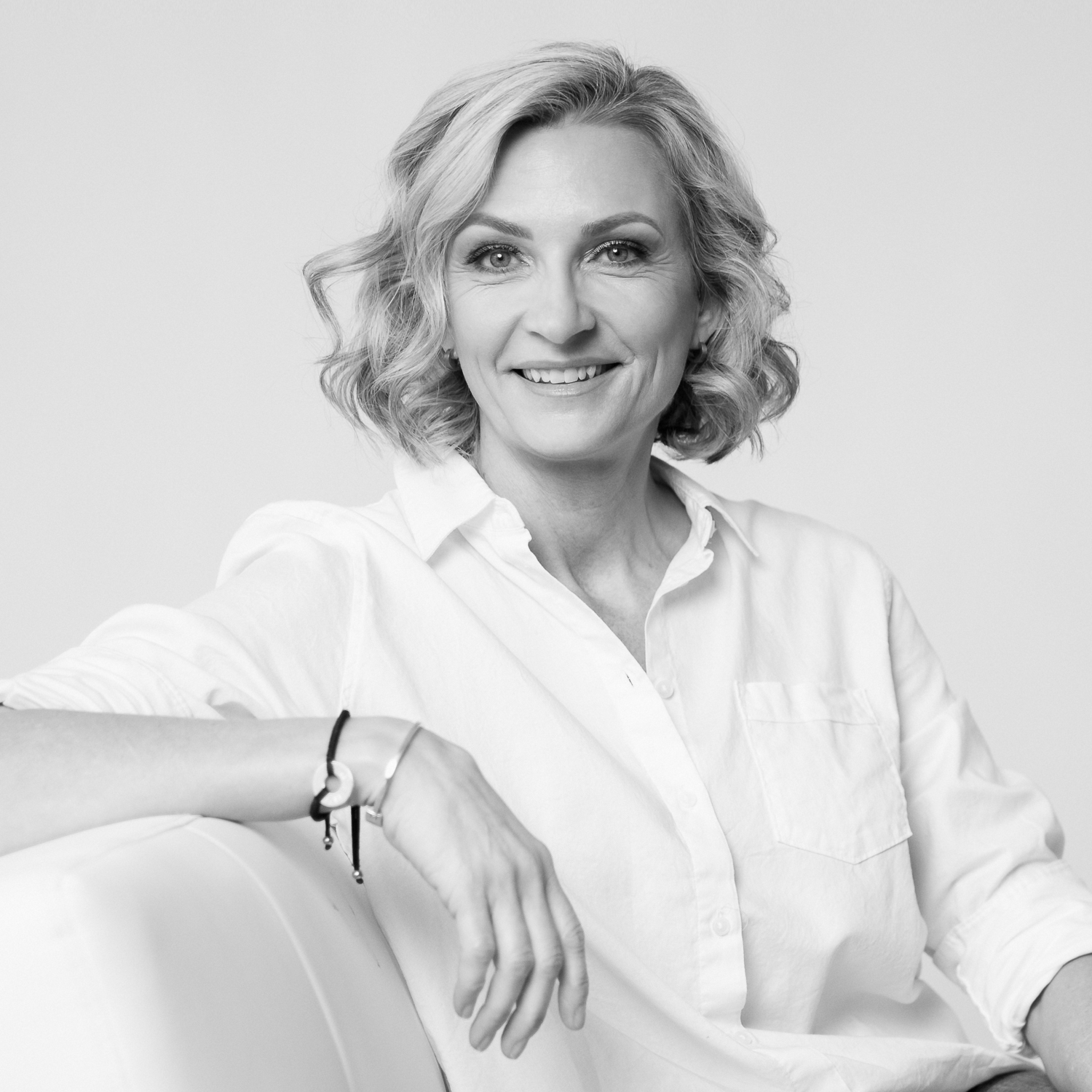 About Tina Erdmann, Portrait Photographer, Mentor, Educator, Coach, Designer, Content Management, Brand Agency